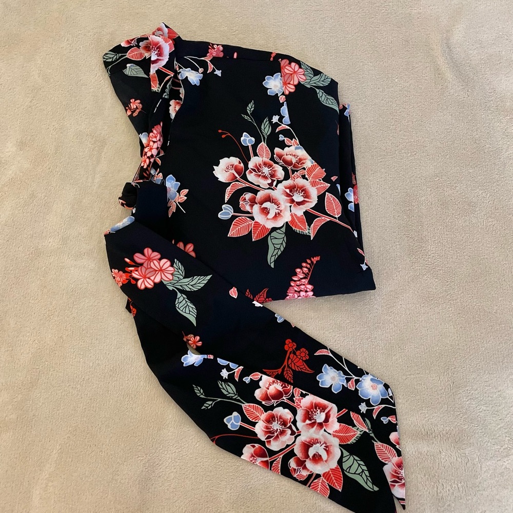 Lane Bryant Floral Tie Front Blouse - Size 22/24 - Picture 9 of 10